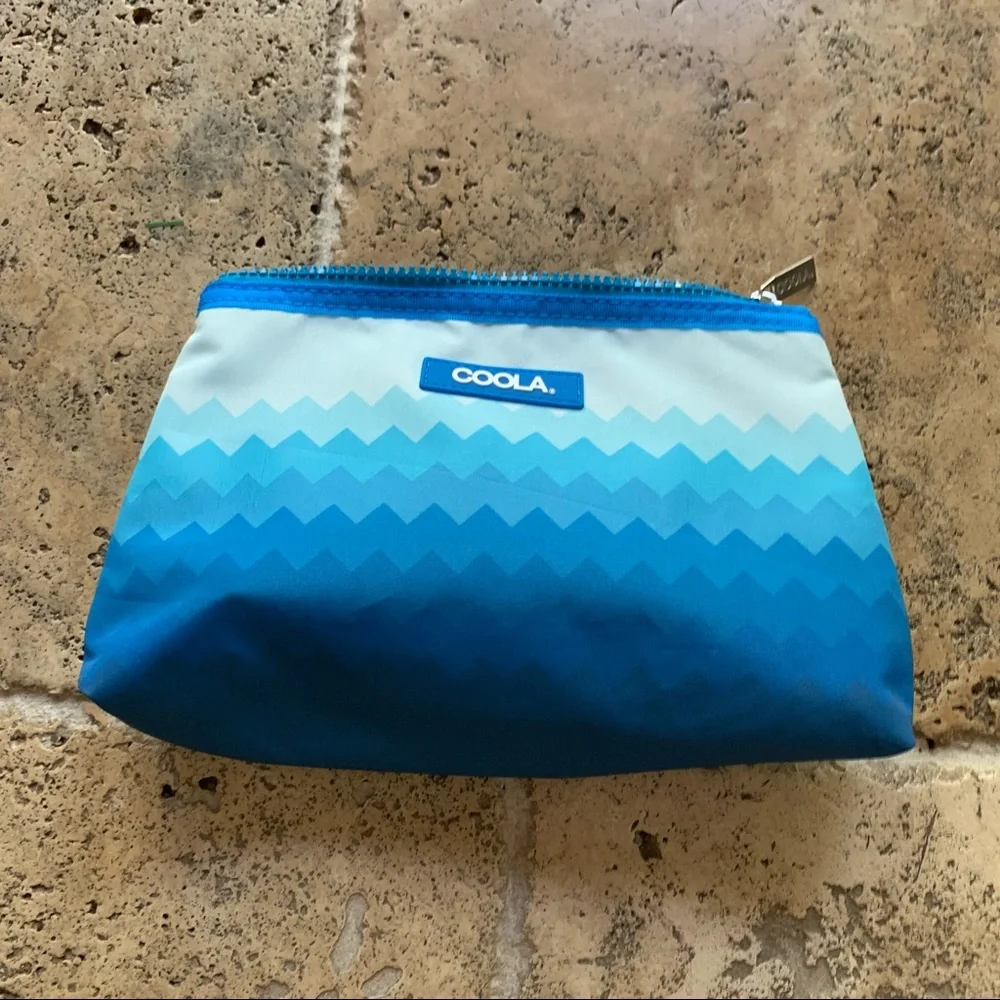 Coola Makeup Travel Bag Blue Chevron